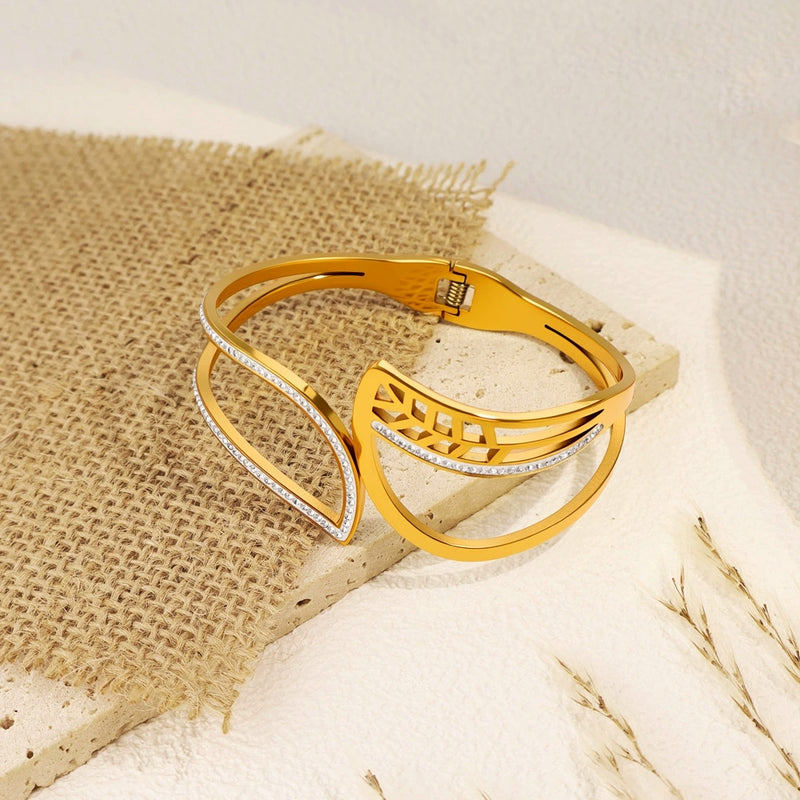 Studded Leaves Bracelet