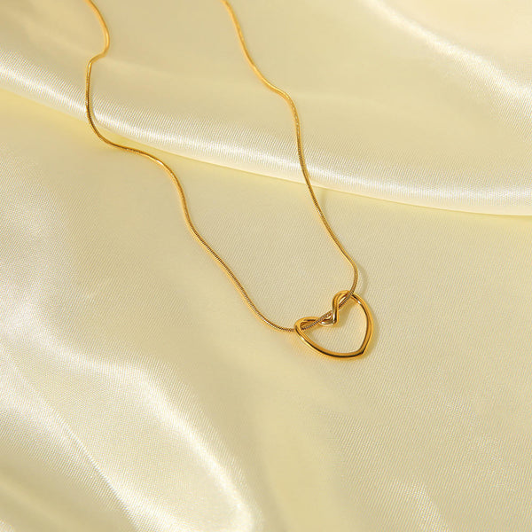 Hollow Heart Pendant Necklace