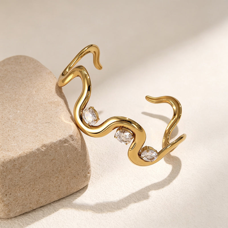 Studded Wavy Bracelet