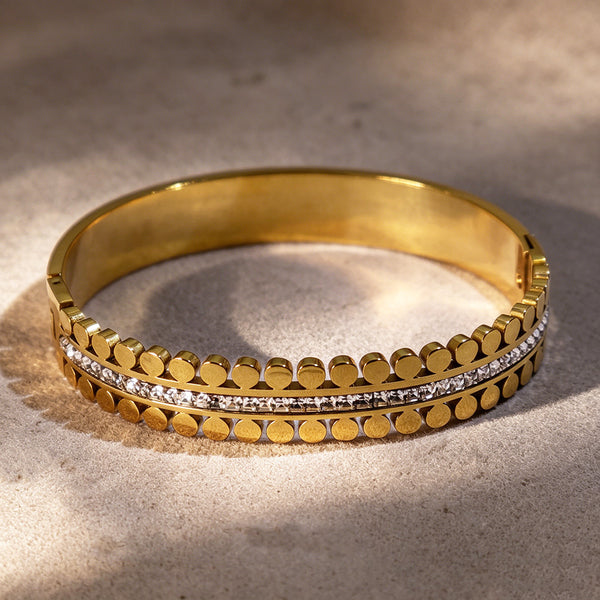 Cutwork Zircon Cuff Bracelet