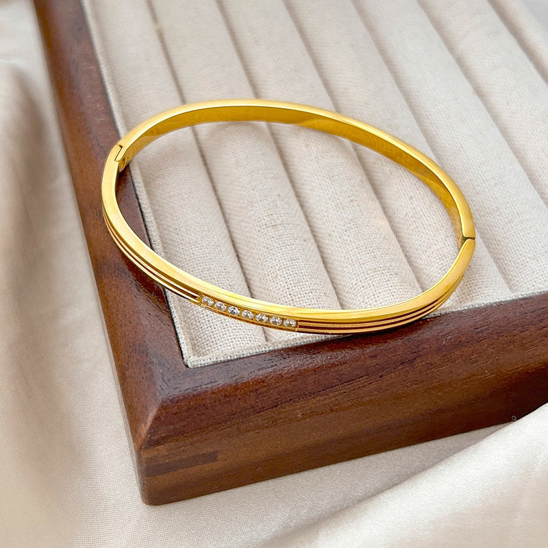 Grooved Diamond Bracelet